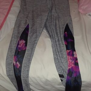 Pink leggings SALE EVERYTHING IS 10!!